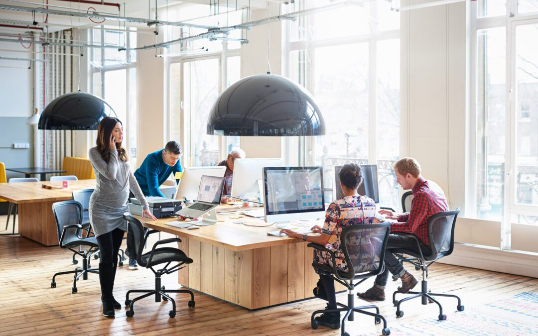 Kantor Tradisional VS Co-working Space, Mana yang Lebih Effective?